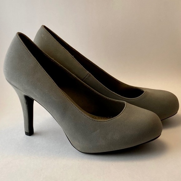 Fioni gray faux suede heels pumps GET GAMS HERE❤️ - Picture 10 of 11